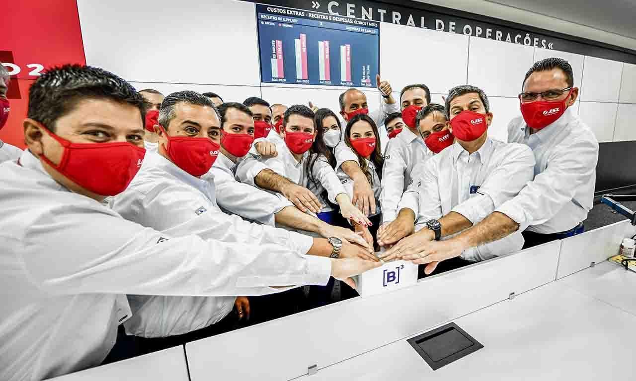 2010 — Abertura no novo mercado